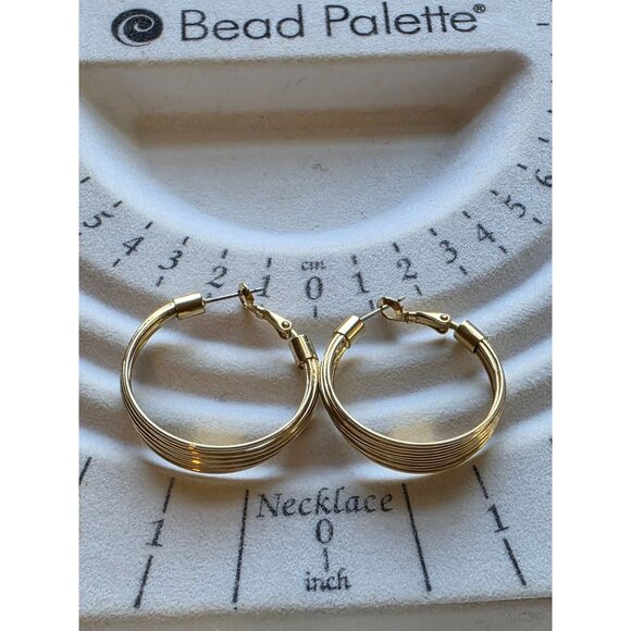 Gold-Tone Textured Hoop Earrings With Lever-Back Closure 1.25 Inch Diameter - Picture 2 of 6